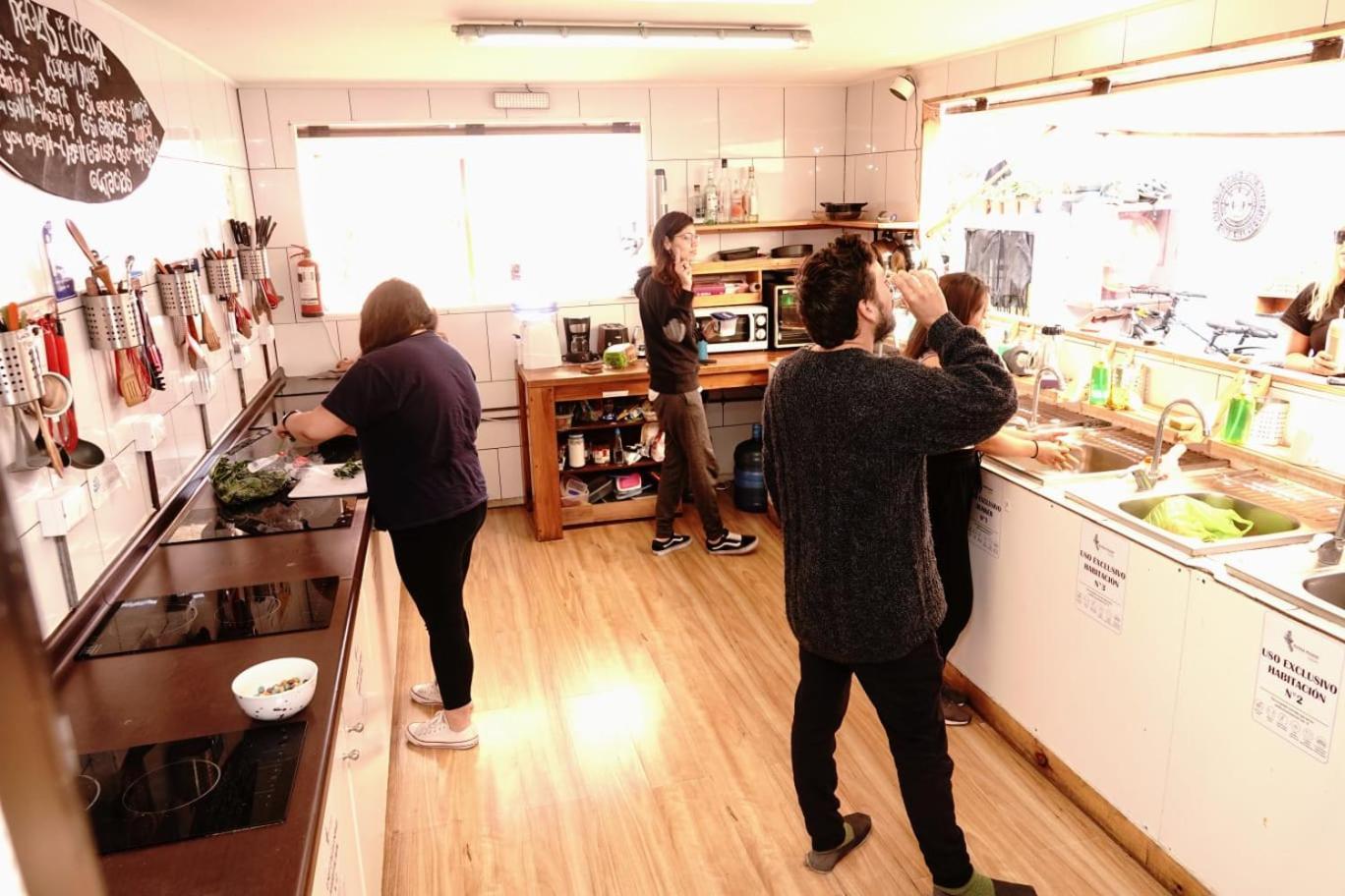 Aotea Hostel איקוויקה מראה חיצוני תמונה